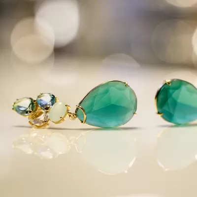 Brinco Folheado Ouro 18k e Cristal 