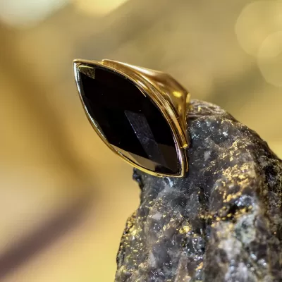 Anel Folheado Ouro 18k e Pedra Natural 