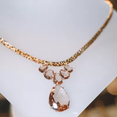 Colar Folheado Ouro 18k e Cristal 