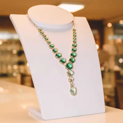 Colar Folheado Ouro 18k e Cristal 